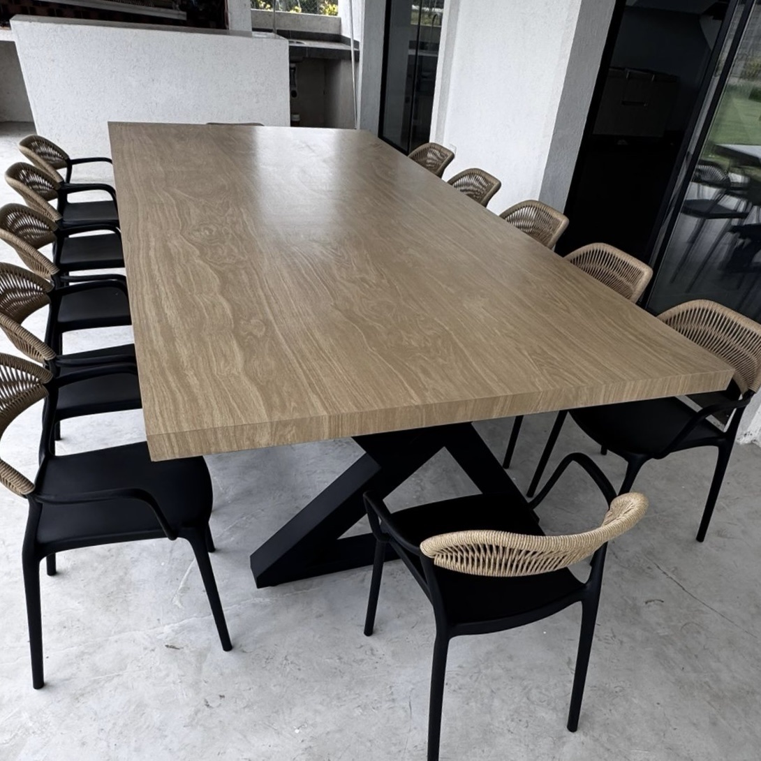 Mesa de comedor Timber - Image 3